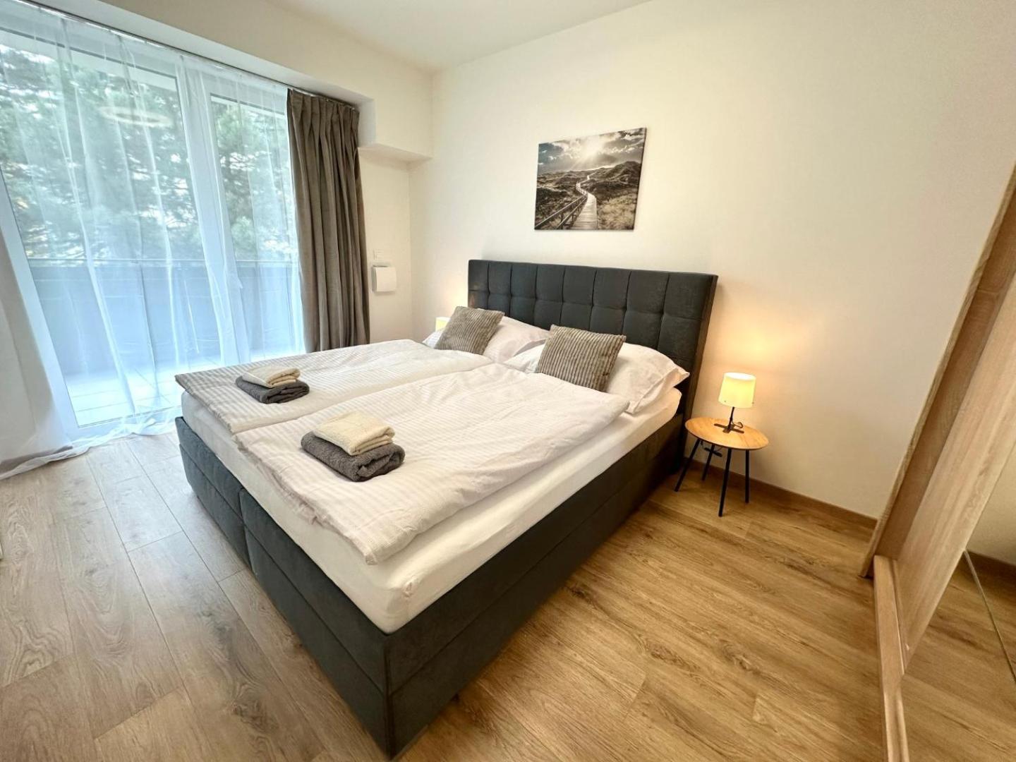 2 Room Apartment, New Building, Balcony, 208 Rovinka Exterior foto